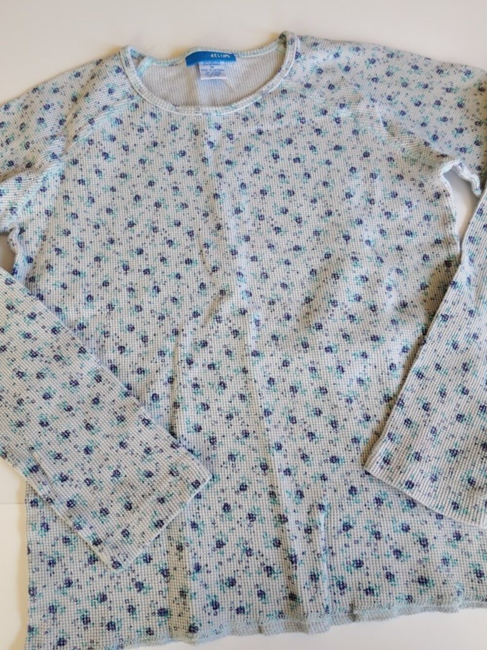 Y2K delia's floral long sleeve shirt size medium READ